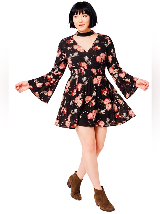 Stella Tweed Dresses & Skirts - Stella Tweed Floral Faux Wrap Ruffle Sleeve Dress